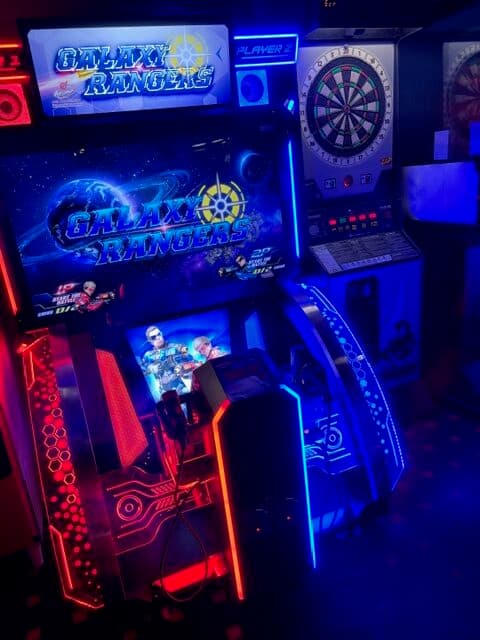 Jeux d'arcade — Fox Bowling à Sainte-Gemmes-sur-Loire, près d'Angers