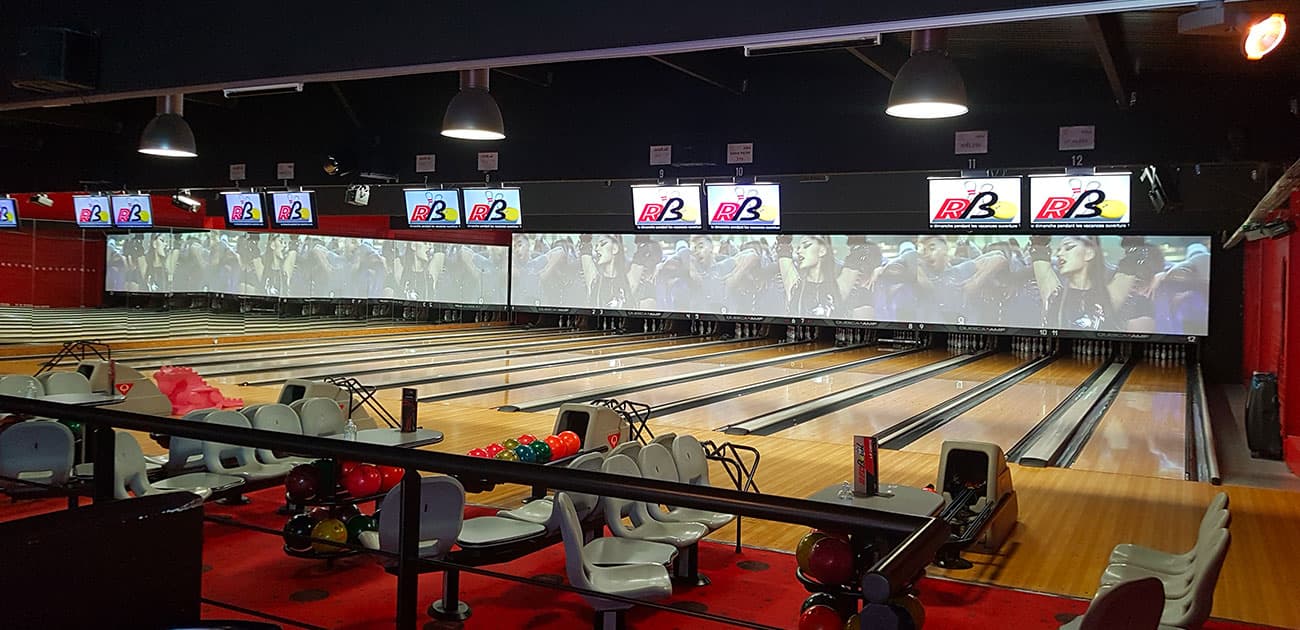 Bowling et lumières